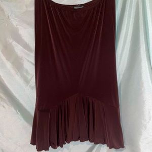 SOLDComfortable, dark brown midi/maxi skirt